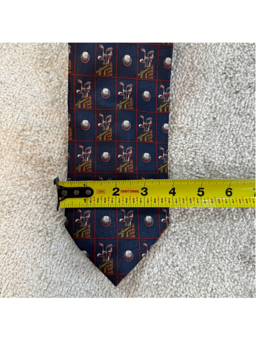 Sky Bend Country Club Golf Clubs & Golf Ball Silk Necktie Navy Red Novelty 3.5” - Picture 4 of 5